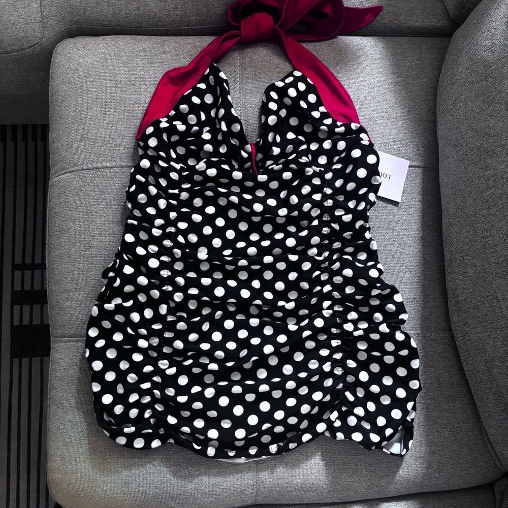 Lolita Girl Retro Pin-Up Bikini – Black White Polka Dot 2-Piece Swimsuit​ - Picture 7 of 9